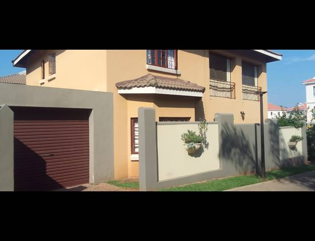 3 BEDROOM SECTIONAL TITLE FOR SALE IN CASHAN